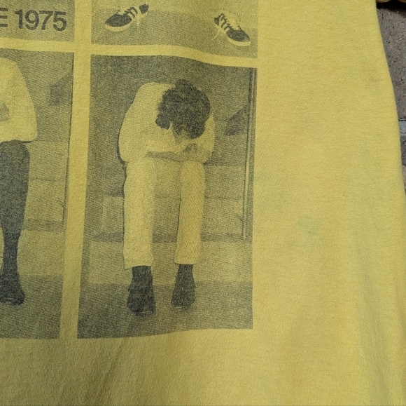The 1975 I like it when you sleep Graphic Crewneck T-shirt Medium Unisex Yellow - Picture 2 of 6